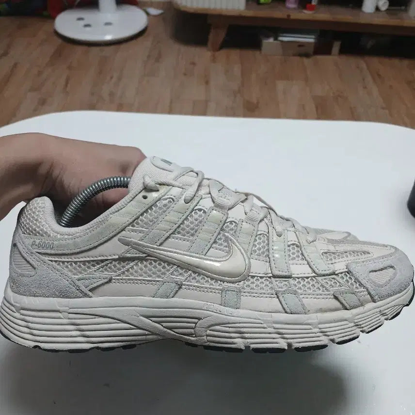 [BUNJANG] Nike P-6000 Beige Sneakers (Size 290) / 나이키 P-6000 베이지 290