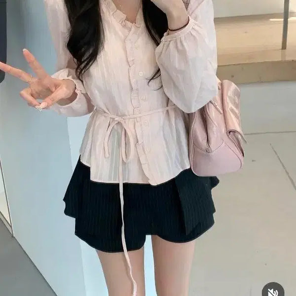 [BUNJANG] Lu&Merry Off-Frill Waist Tie Blouse - Pink / 루앤메리 오브 프릴 허리끈 블라우스 핑크 데이트룩