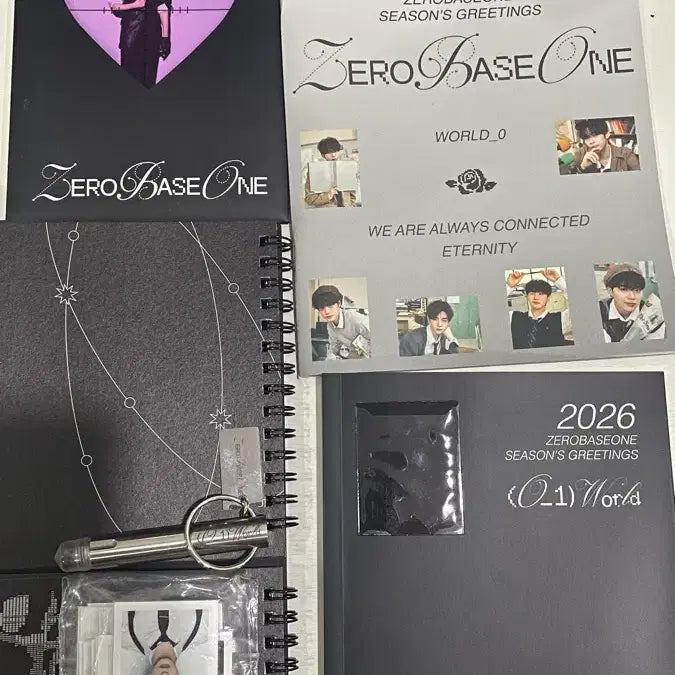 [BUNJANG] ZB1 2026 Season's Greetings Calendar (Photocards Not Included) / 제로베이스원 2026 시즌 그리팅 캘린더 포토카드, 증사 미포함