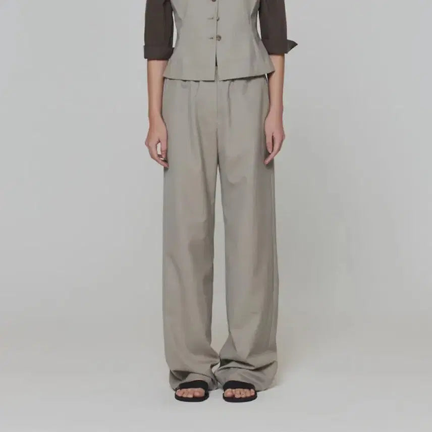 [BUNJANG] Amomento Wool Banding Pants Size 1 / 아모멘토 WOOL BANDING PANTS size 1