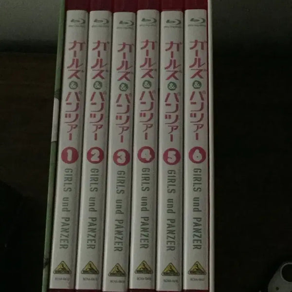 [BUNJANG] Girls und Panzer TV Blu-ray Set Volumes 1-6 + Bonus / 걸즈앤판처 걸판 TV1-6판 블루레이 세트+특전