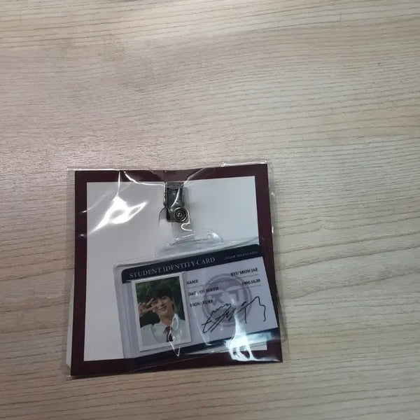 [BUNJANG] Byeon Woo-seok Ryu Seon-jae Student ID Card (Unsealed) / 선제업고튀어 류선재변우석 학생증팝니다 단순개봉 변우석김혜윤선업튀