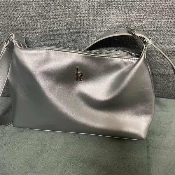 [BUNJANG] Silver Shoulder Bag / 가방 실버 숄더백