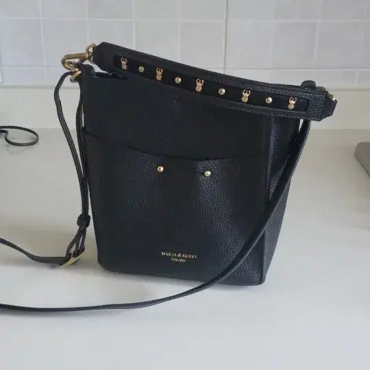 [BUNJANG] Maria Maretti Black Bucket Bag / 마리아꾸러끼 블랙 버킷빽