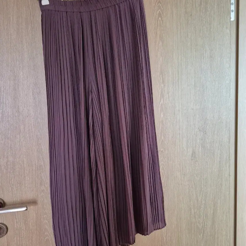 [BUNJANG] Uniqlo Culotte Wide Pants / 유니클로  큐롯 팬츠  와이드 팬츠