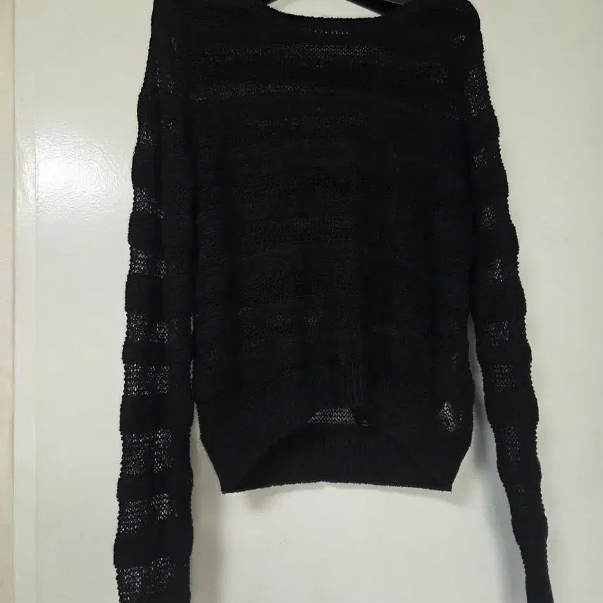 [BUNJANG] Maje Striped Openwork Knit Black (Size 36) / [정품] maje(마쥬) 가로 스트라이프 펀칭 니트 블랙(36)