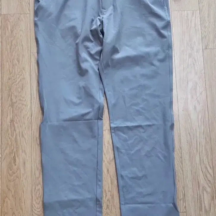 [BUNJANG] Under Armour Golf Spring/Summer Long Pants Size 30 / 미사용 언더아머 골프 봄여름 긴바지 30사이즈  (줄자사진 참고)