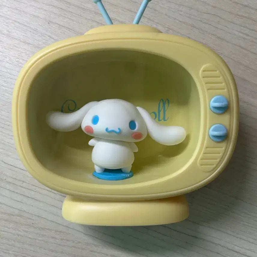 [BUNJANG] Minsso Sanrio Cinnamoroll TV Mood Lamp Figure / 미니소 산리오 시나모롤 TV 무드등 피규어