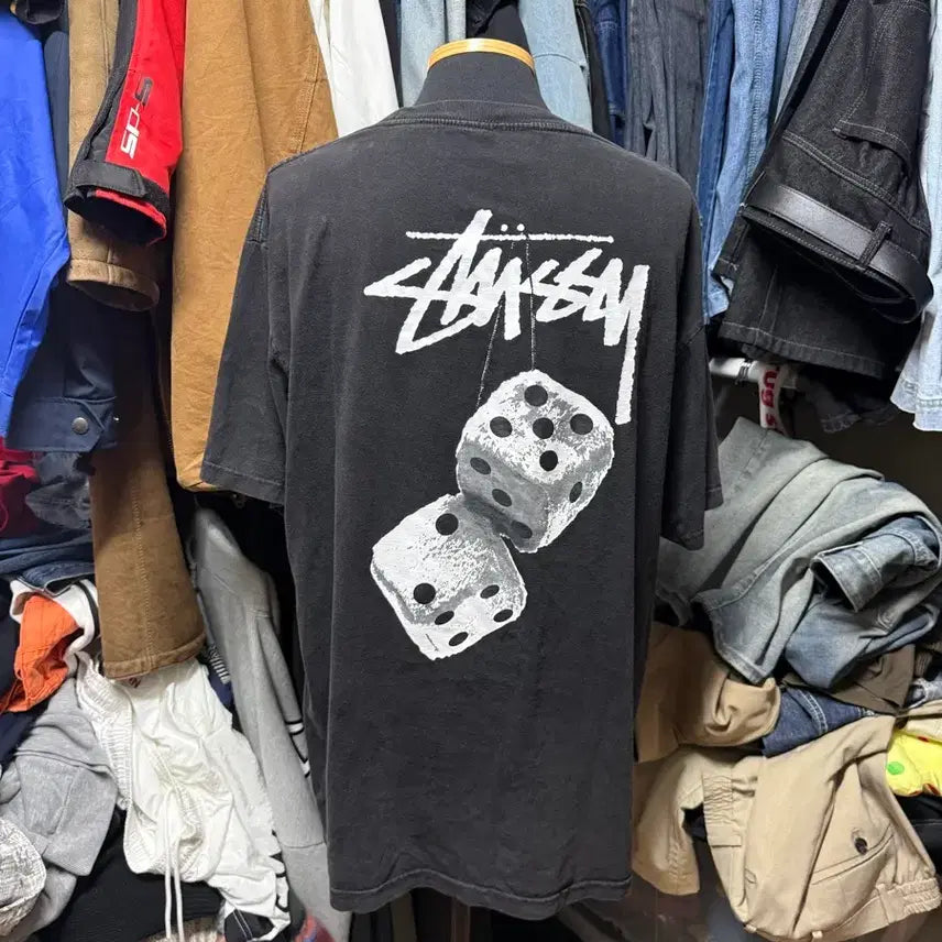 [BUNJANG] Stussy Fuzzy Dice Black Short Sleeve T-Shirt XL / [XL] 스투시 퍼지 다이스 블랙 반팔티셔츠