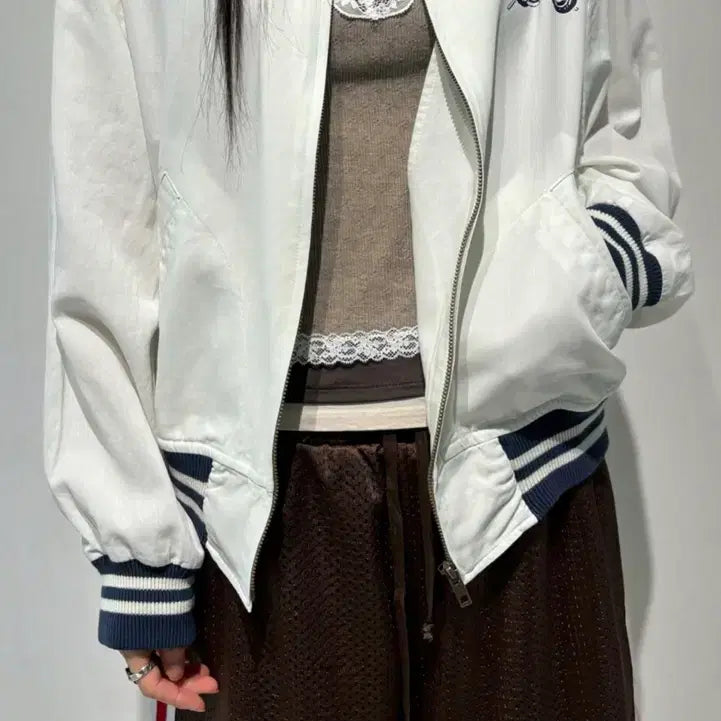 [BUNJANG] Stand Alone Striped Rib Racing Bomber Jacket White / 스탠드얼론 스트라이프 립 레이싱 봄버 화이트
