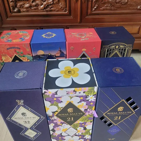 [BUNJANG] Royal Salute 32 Year Old & 21 Year Old Empty Bottles Gift Set / 로얄살루트 32년 / 21년공병 택비별도 선물 세트