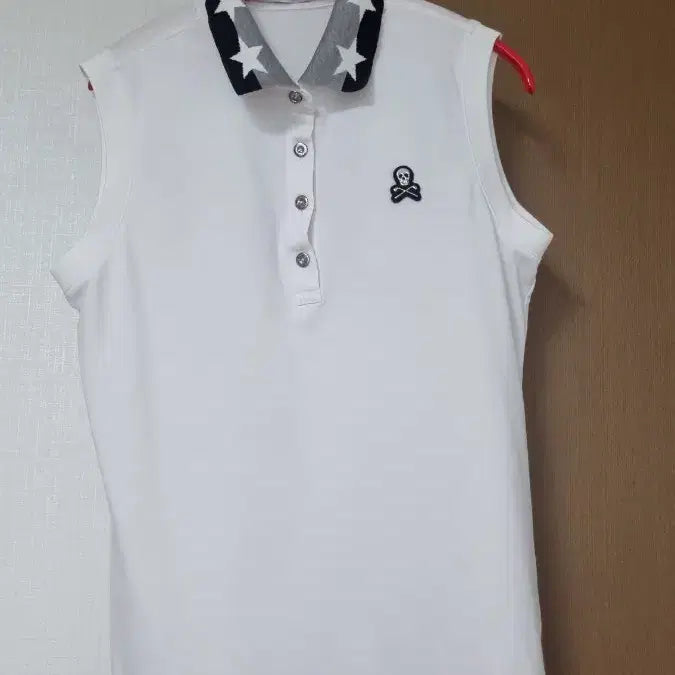 [BUNJANG] Mark &ロナ Sleeveless Top Shirt M / 마크앤로나 나시탑셔츠  엠