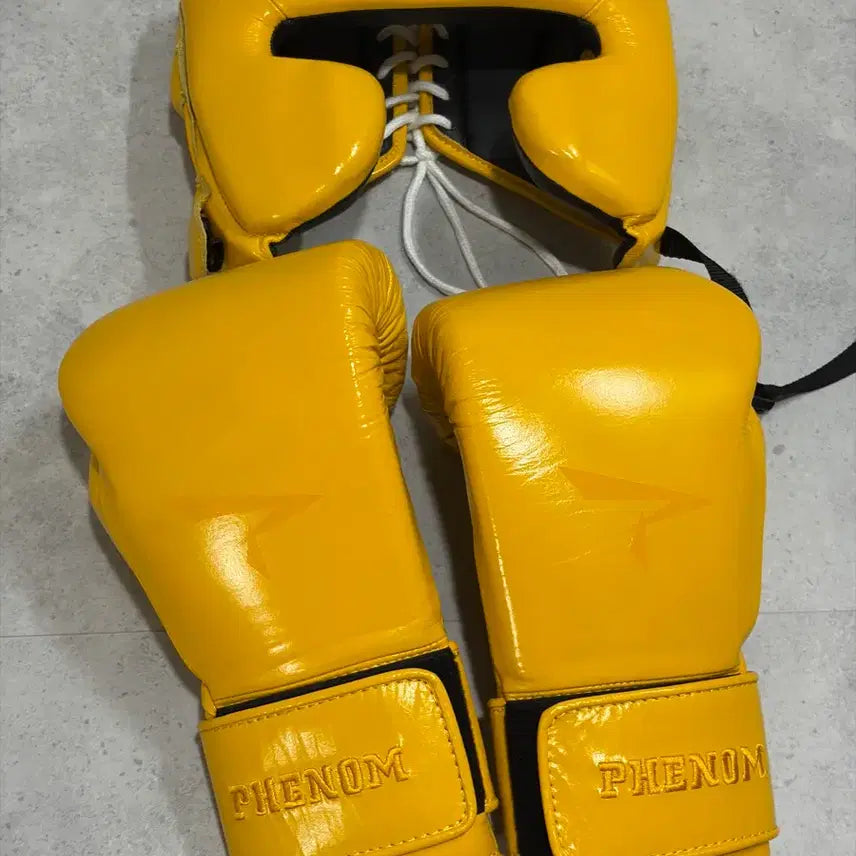 [BUNJANG] Phenom Sparring Gloves and Headgear Set / Phenom 피넘 스파링 글러브 헤드기어
