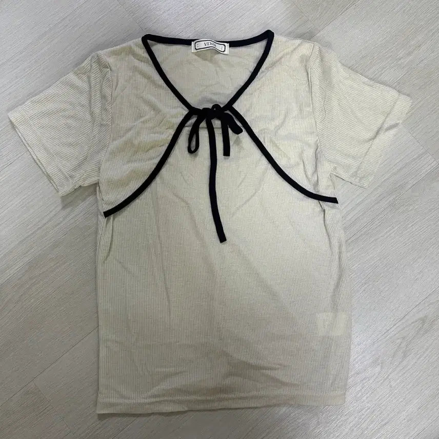 [BUNJANG] Ivory Ribbed Short Sleeve T-Shirt / 아이보리 반팔 골지 티셔츠(상태S)