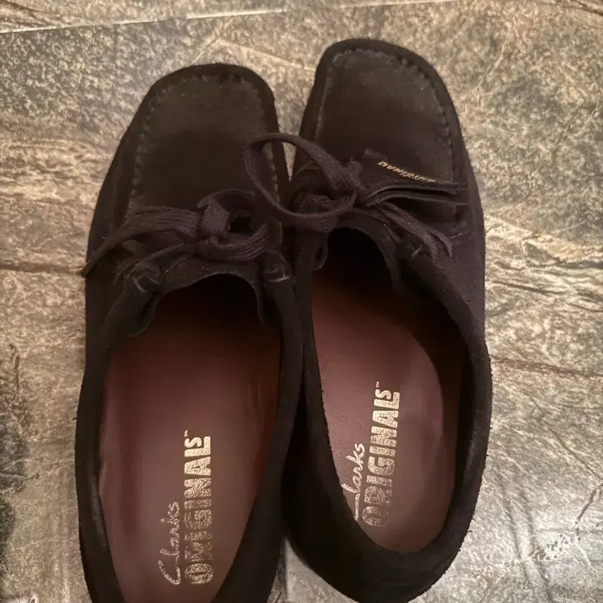 [BUNJANG] Clarks Wallabee Black Suede Loafers / 클락스 왈라비 블랙