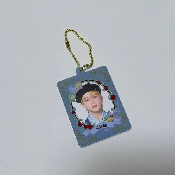 [BUNJANG] NCT DREAM Mark Japan Fanmeeting MD ID Photocard Holder / 엔시티드림 일본 팬미팅 마크 엠디 ID 포토 홀더 판매