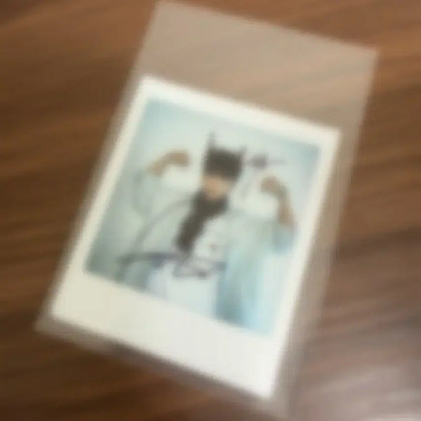 [BUNJANG] Treasure Jihoon Signed Polaroid / 트레저 지훈 싸폴 싸인 폴라로이드 양도합니다