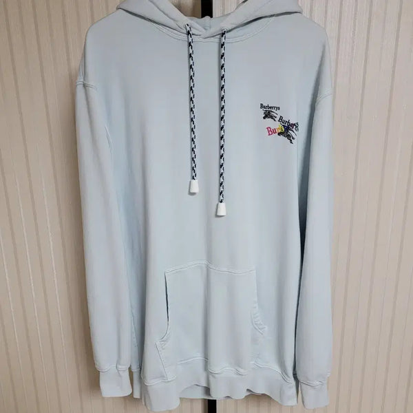 [BUNJANG] Burberry Rainbow Embroidered Logo Hoodie / M 버버리 레인보우 자수 로고 후드티 후드 티셔츠 8001680