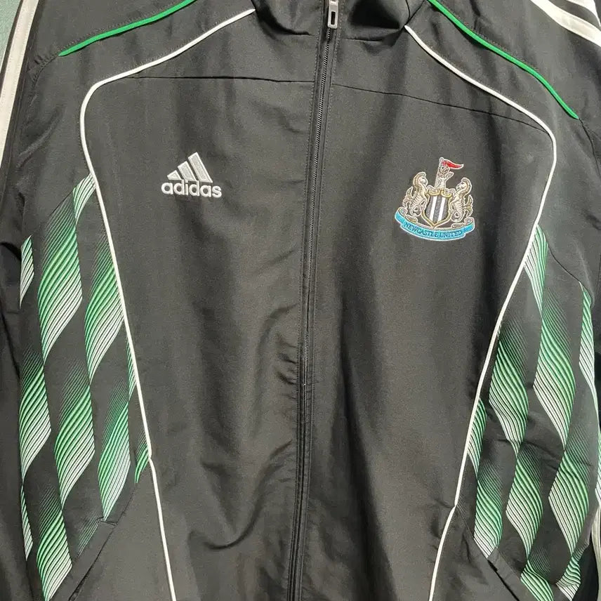 [BUNJANG] Adidas Newcastle United Track Top XL / 아디다스 뉴캐슬 유나이티드 트랙탑