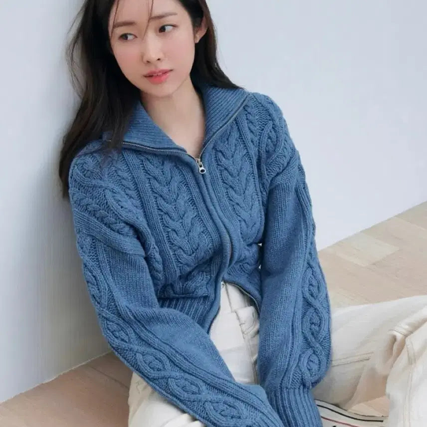 [BUNJANG] City Breeze Wool Cable Knit Zip-Up Cardigan (Blue) / 시티브리즈 울 케이블 니트 집업 가디건 (블루)