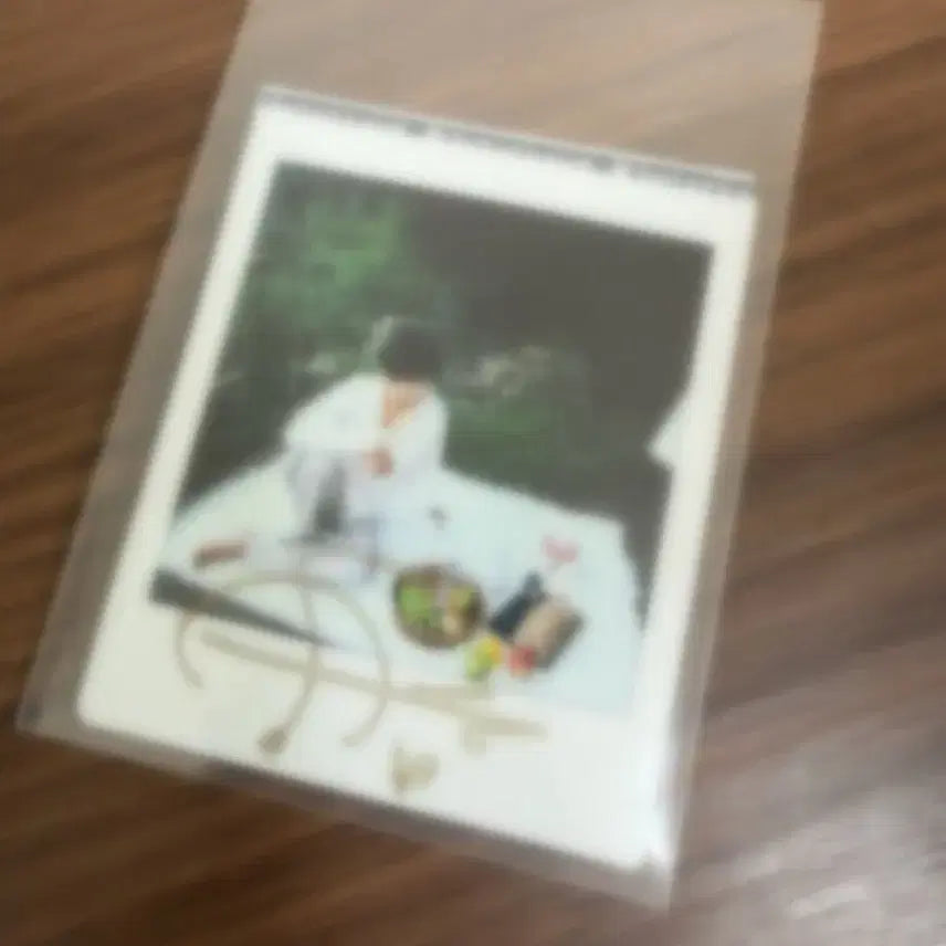 [BUNJANG] Song Joong Ki Autographed Polaroid Photo / 배우 송중기 친필싸인 사인 폴라로이드 싸인폴라 싸폴 양도합니다