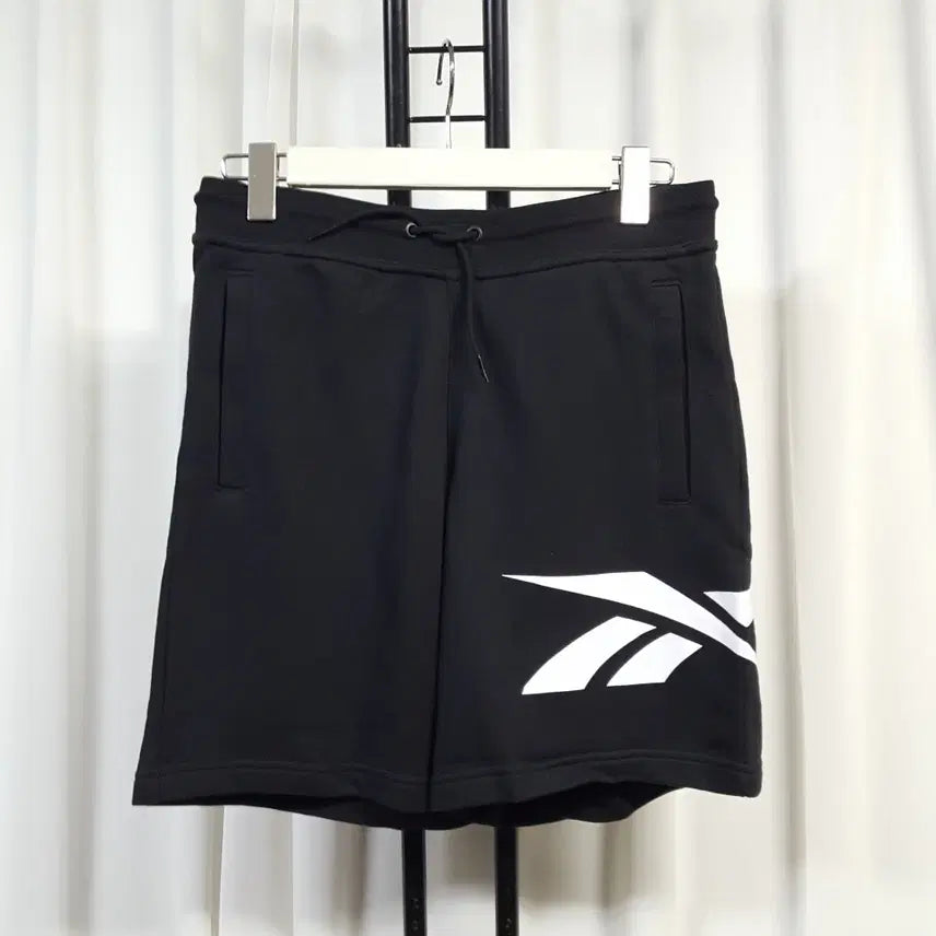 [BUNJANG] Reebok Men's New Training Shorts (30-inch) / 리복 새상품 남성 트레이닝 끈 반바지 30추천 오일장