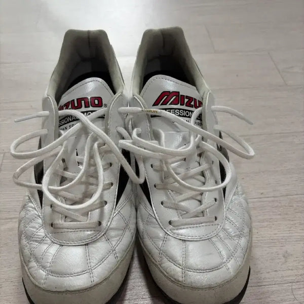 [BUNJANG] Mizuno Morelia Sala TF Soccer Cleats (265) / 미즈노 모렐리아 살라 tf 265