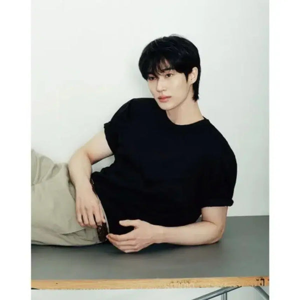 [BUNJANG] Giordano Byun Woo-seok Collaboration T-Shirt / 지오다노 변우석티셔츠