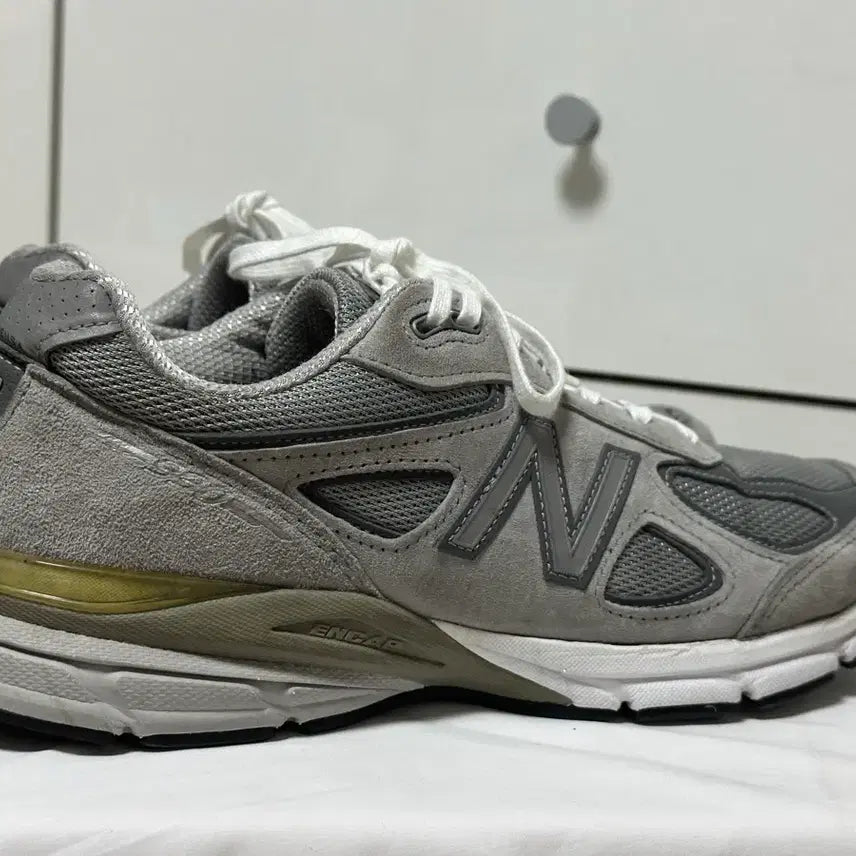 [BUNJANG] New Balance 990v4 Made in USA Grey Sneakers / 뉴발란스 990v4 그레이 Made in USA 275