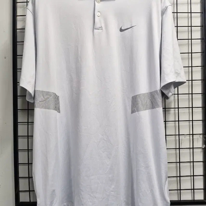 [BUNJANG] Nike Dri-FIT Vapor Reflective Collar Short Sleeve T-Shirt XXL / 110XXL 나이키 드라이핏 베이퍼 리플렉트 카라 반팔티.