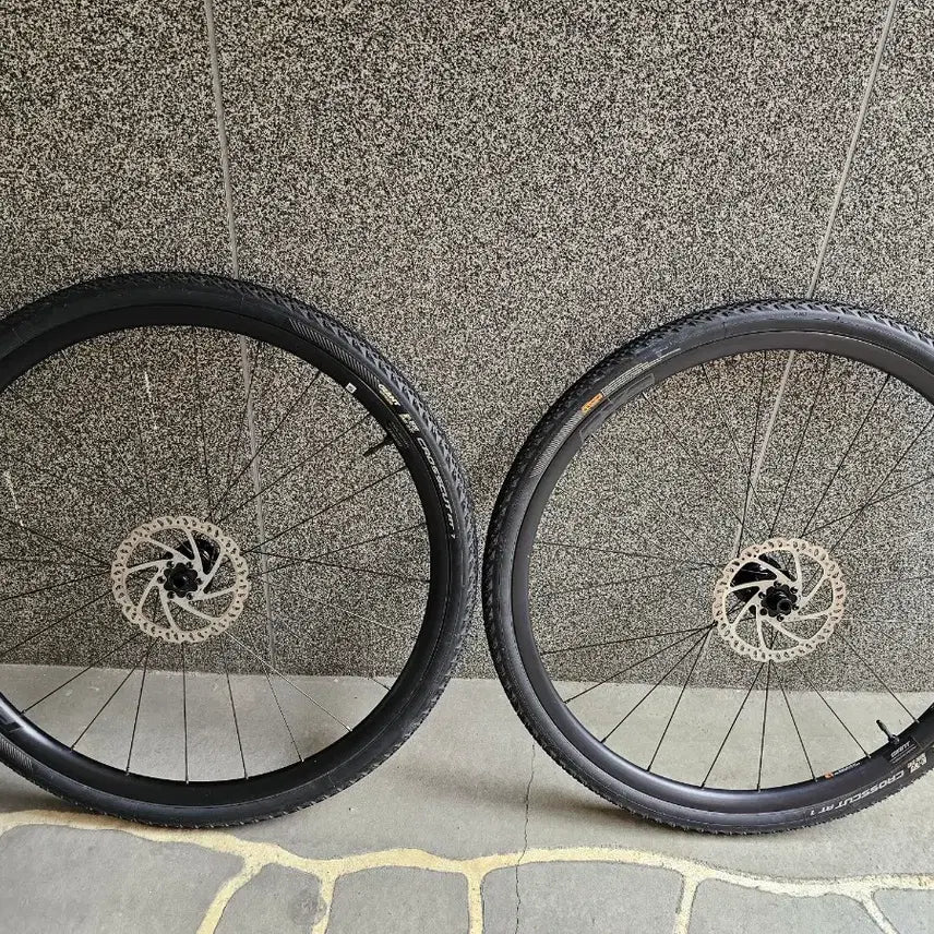 [BUNJANG] Giant PX-2 Crosscut AT 1 38C Tubeless Wheelset with Shimano 11-Speed Body / 자이언트 PX-2 디스크 휠셋 크로스컷 AT 1 38C 튜블리스 타이어