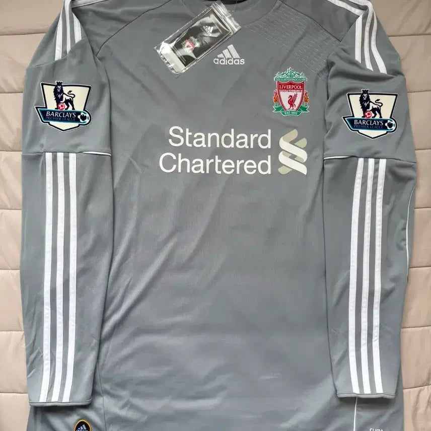 [BUNJANG] Liverpool 2010-2012 Pepe Reina Goalkeeper Long Sleeve Jersey (Overseas XL) / 10-12 리버풀 레이나 긴팔 골키퍼킷 [해외XL]