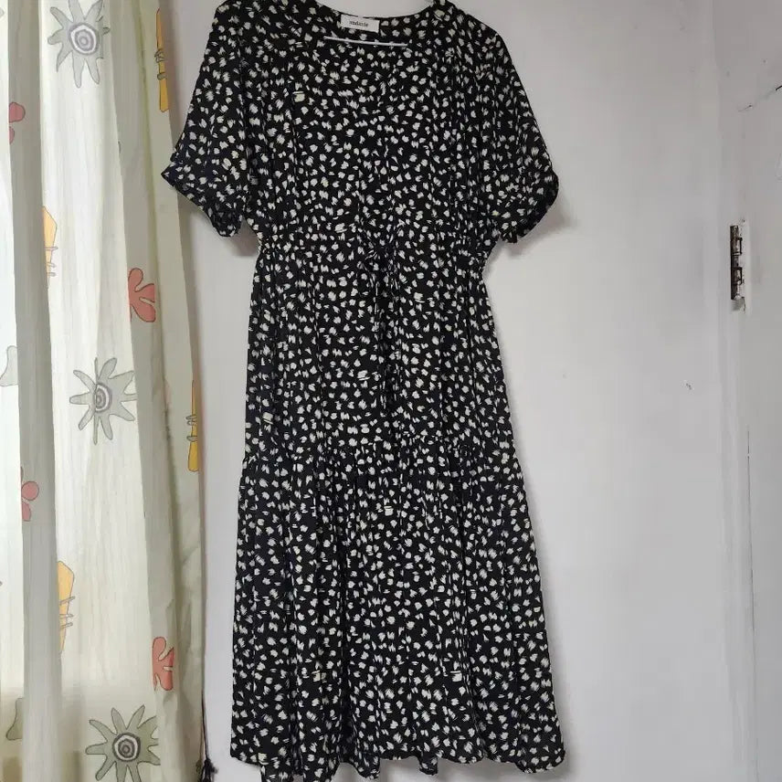 [BUNJANG] Black Pattern Long V-Neck Maxi Dress / 시원한  블랙 패턴 롱 원피스 F(66~88)