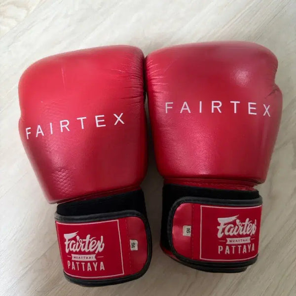 [BUNJANG] Fairtex 16oz Boxing Gloves Red (A-Grade, Broken-in) / 페어텍스 16oz 복싱 글러브 레드 (A급, 길들여짐 완료)