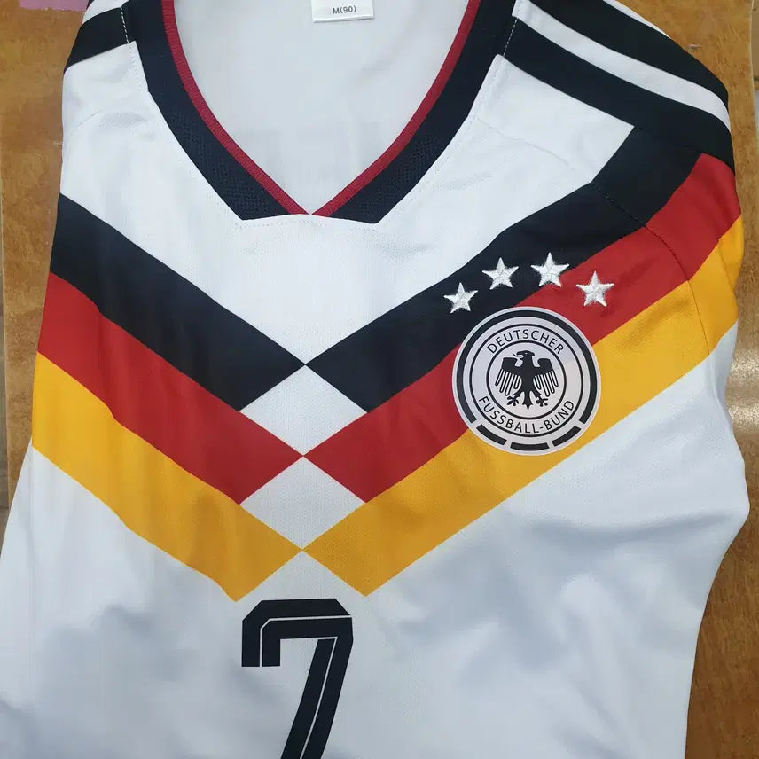 [BUNJANG] Germany National Football Team Replica Jersey - Medium / 저가형 독일 유니폼