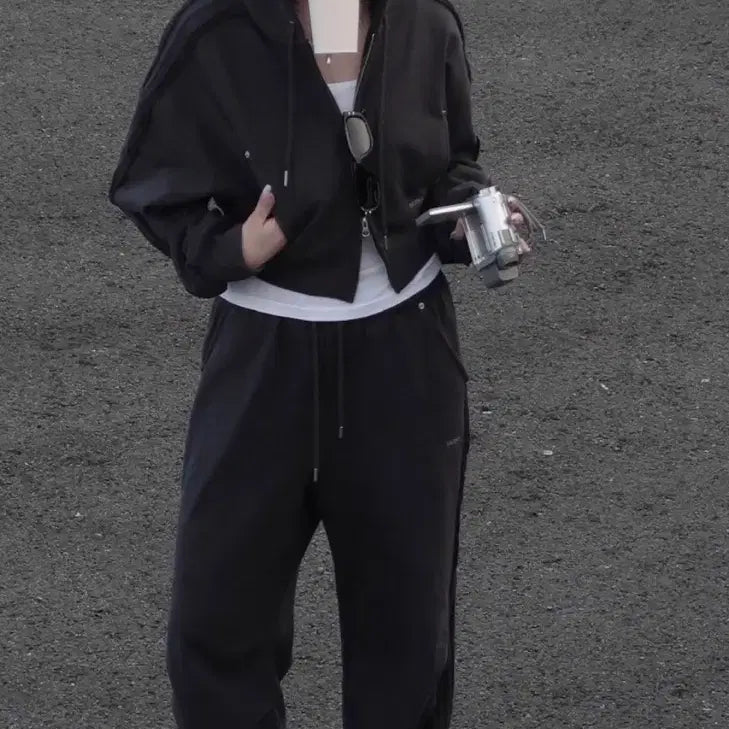 [BUNJANG] MOSO Raw Stitch Zip-Up Training Set Charcoal / MOSO 모소 노지연 차콜 트레이닝복 로우 스티치 집업 세트