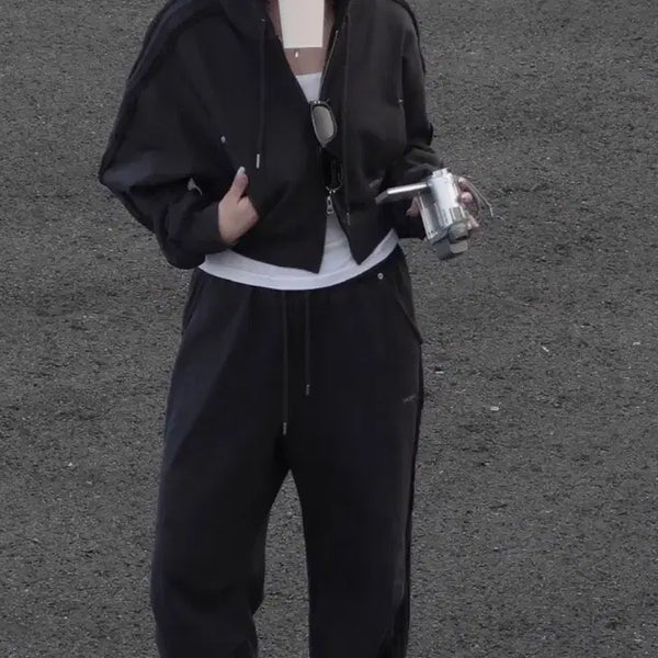 [BUNJANG] MOSO Raw Stitch Zip-Up Training Set Charcoal / MOSO 모소 노지연 차콜 트레이닝복 로우 스티치 집업 세트