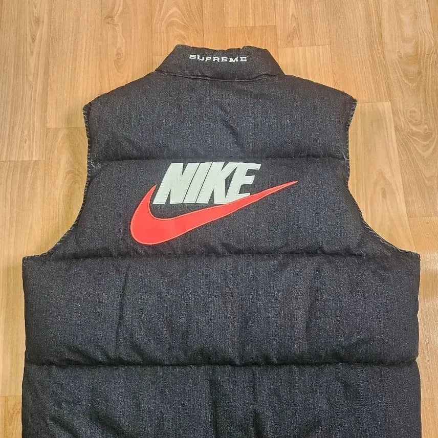 [BUNJANG] Supreme x Nike Denim Puffer Vest Black / 슈프림 x 나이키 데님 퍼퍼 베스트 블랙 - 24SS