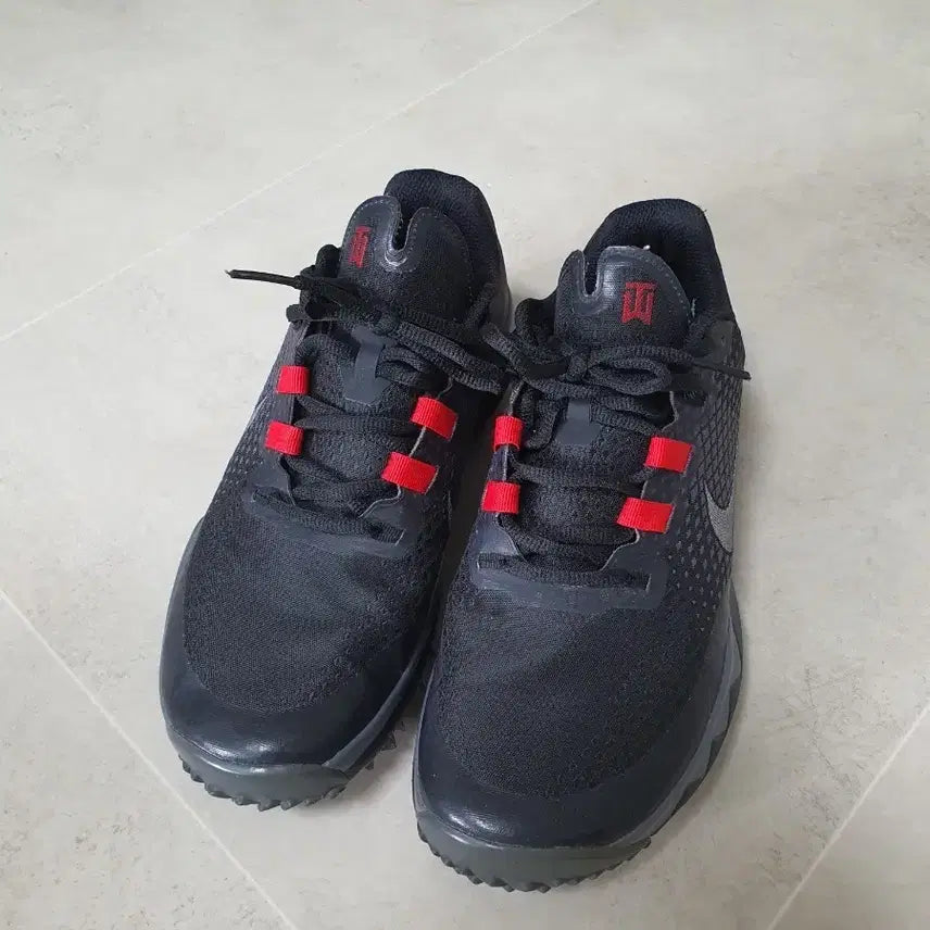 [BUNJANG] Nike Tiger Woods Golf Shoes Black Red 255mm / 나이키(255) 타이거우즈 골프화 검정 빨강
