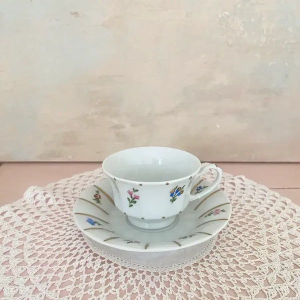 [BUNJANG] German Vintage Hand-Painted Espresso Cup and Saucer Set / 독일 빈티지 핸드페인팅 에소잔 세트