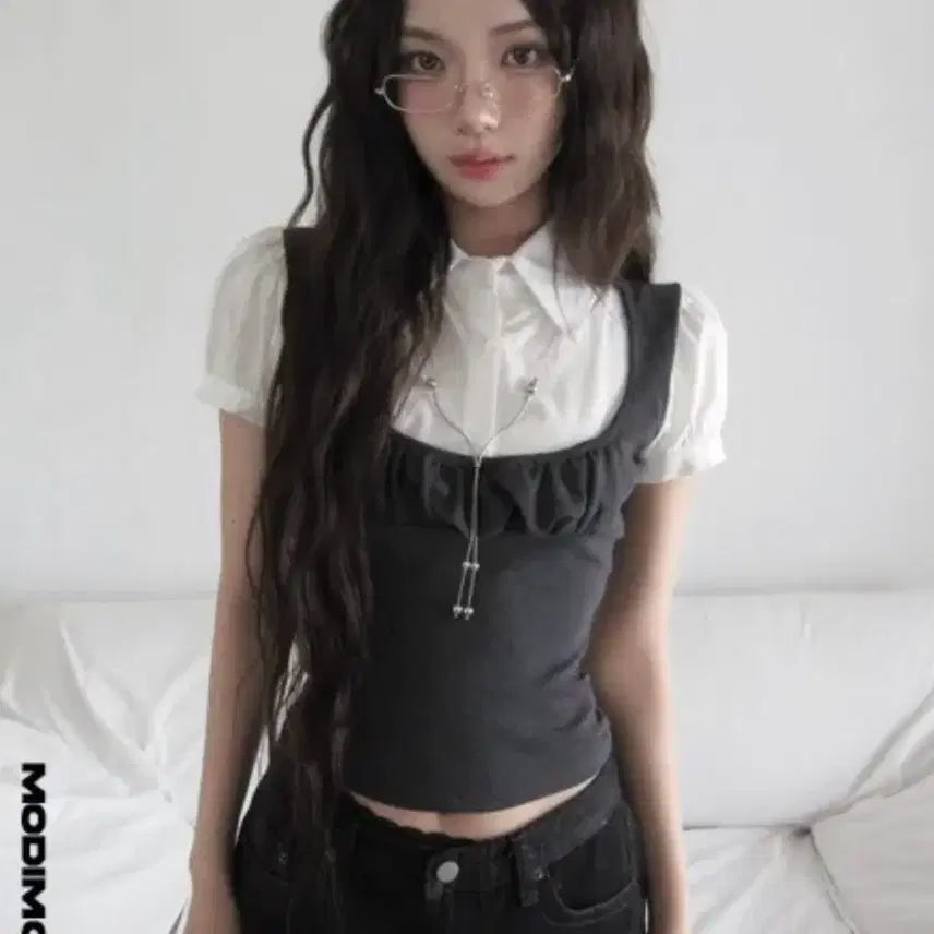 [BUNJANG] Modi Mood Rouge Puff Short Sleeve Vest Blouse Set / 모디무드 루지 퍼프 반팔 조끼 블라우스 세트