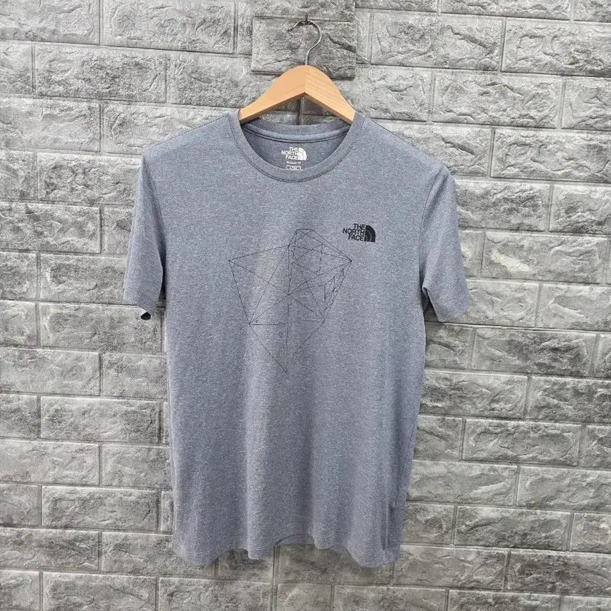 [BUNJANG] The North Face Functional Spandex T-Shirt Grey Size 100 / 노스페이스 기능성 스판  반팔티 그레이 사이즈 100