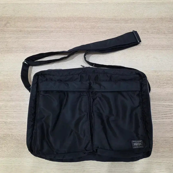 [BUNJANG] Yoshida Porter Tanker Shoulder Bag XL Black / 요시다 포터 탱커 숄더백 엑스라지 블랙 판매. 622-77137