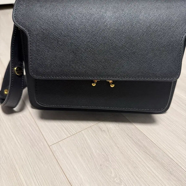 [BUNJANG] Marni Saffiano Leather Shoulder Bag Black / 마르니 사피아노 백 블랙