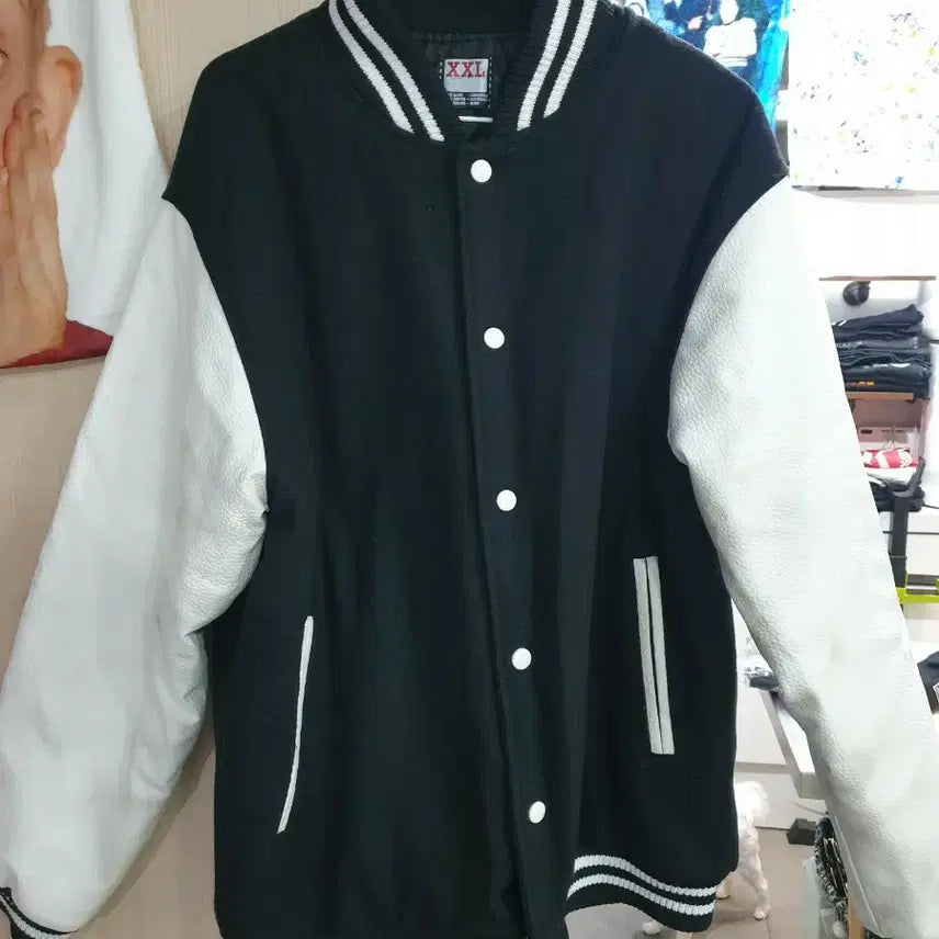 [BUNJANG] Basic Varsity Jacket Black and White 2XL / 베이직 바시티자켓 블랙앤화이트2XL