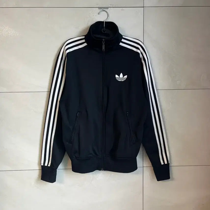 [BUNJANG] Adidas Firebird Track Jacket Black / 아디다스 구파이어버드 대장 져지 블랙 [90]