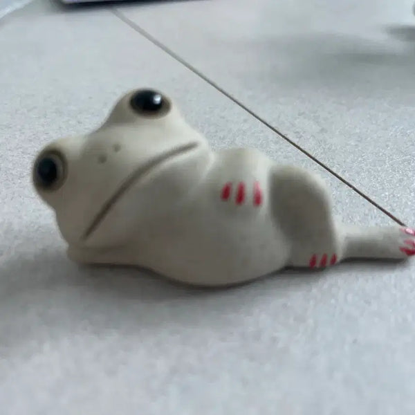[BUNJANG] Buddhist Frog Figurine / 불교 개구리 누워있는 개구리 피규어
