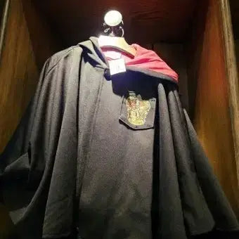 [BUNJANG] Harry Potter Gryffindor Robe Universal Studios New / 해리포터 망토 유니버셜스튜디오 택o