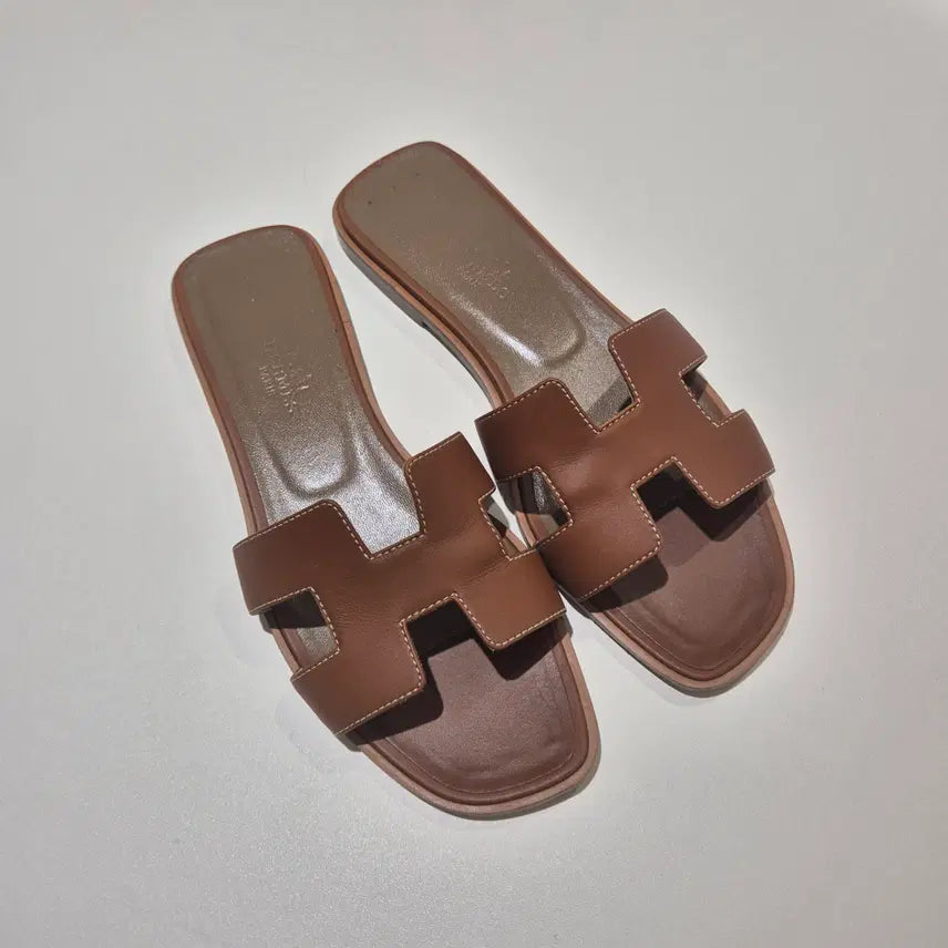 [BUNJANG] Hermes Oran Sandals Brown Size 230 / 에르메스 오란 샌들 브라운 230