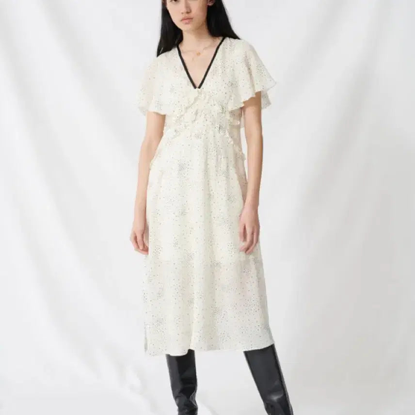 [BUNJANG] Maje Ruffled White Dress / 마쥬 러플 화이트 원피스